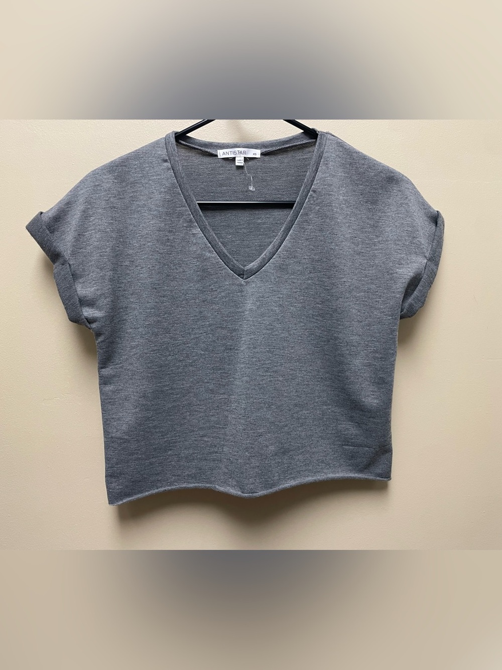 Gray V-Neck Short Sleeve Top